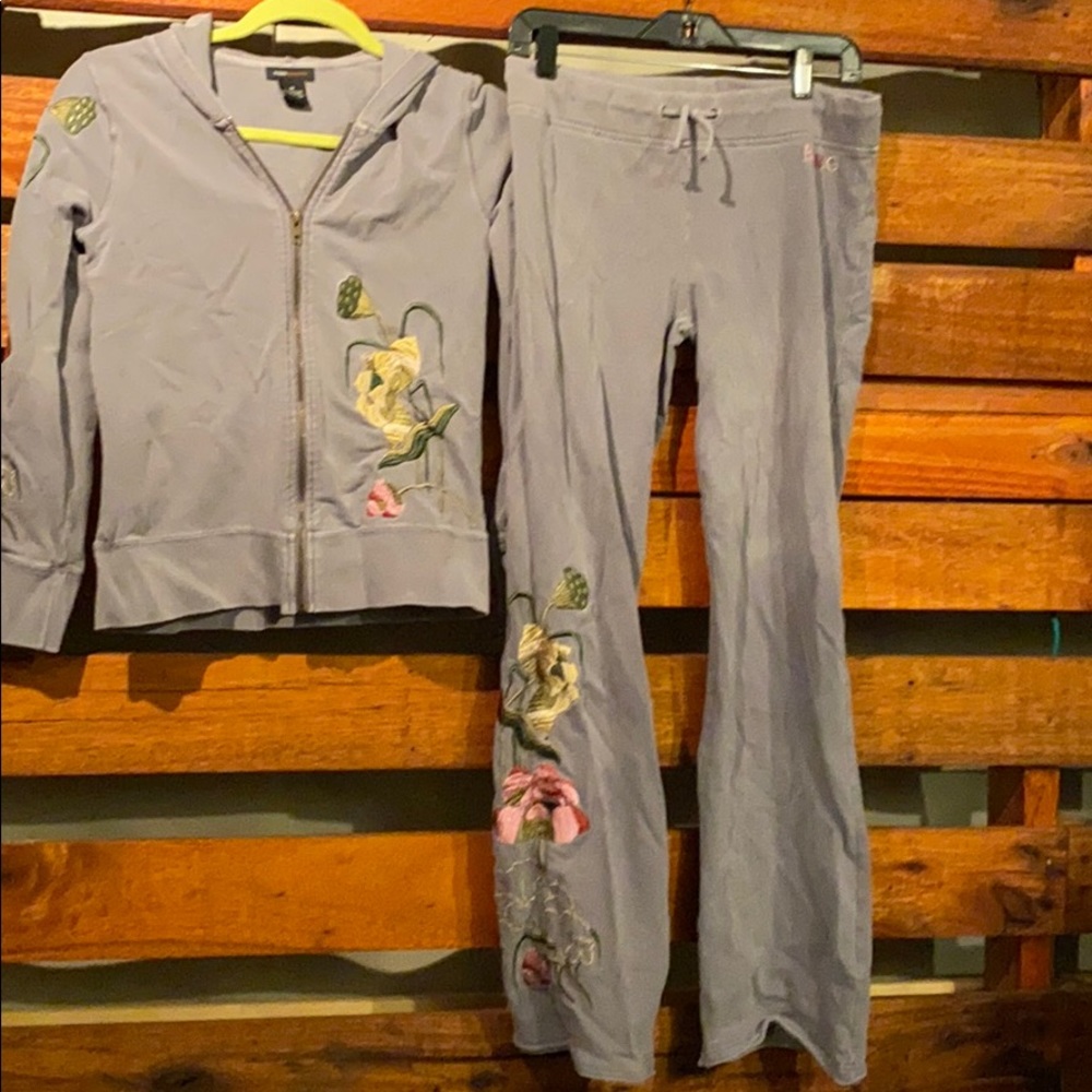BCBG Embroidered Lotus Sweatsuit